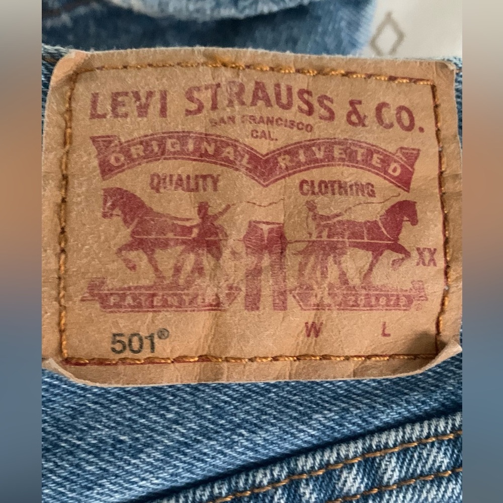 Levi’s Jean Bundle - image 4